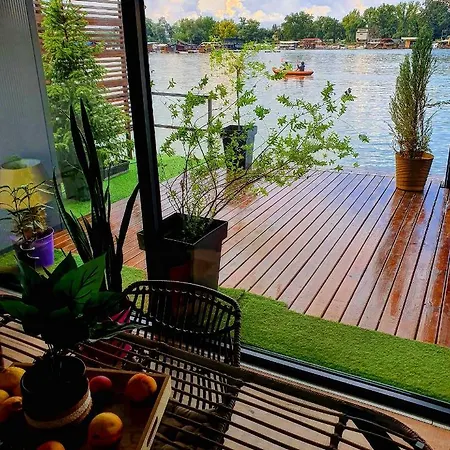 Monte Cristo On Water Belgrade